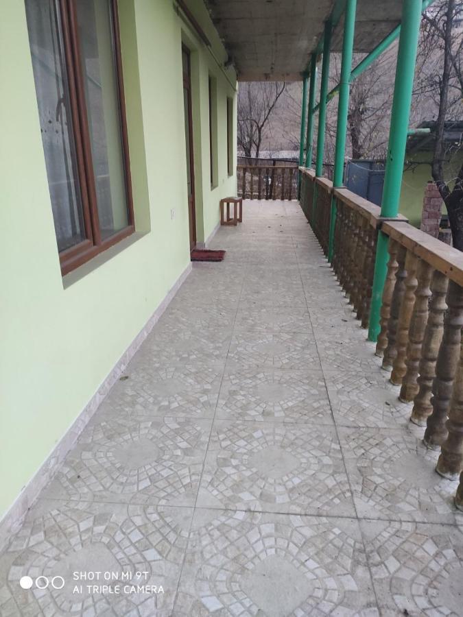 Artyomi Toon Apartment Dilijan Bagian luar foto